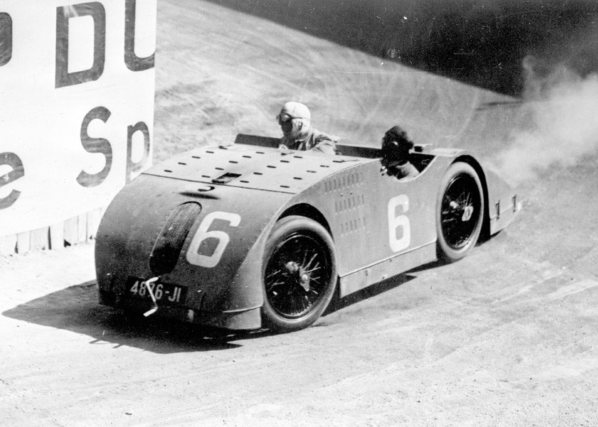 19371947: ��������� �����